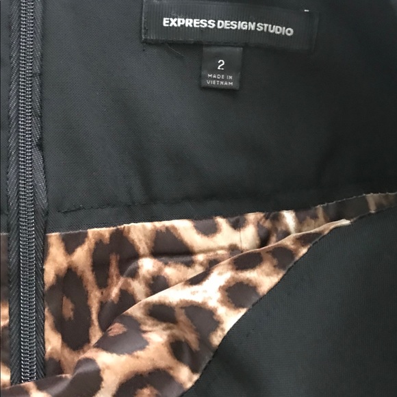 Express Design Studio black pencil skirt size 2 - Picture 3 of 4